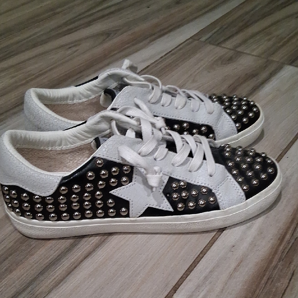 Vintage Havana Black and White Studded Sneakers